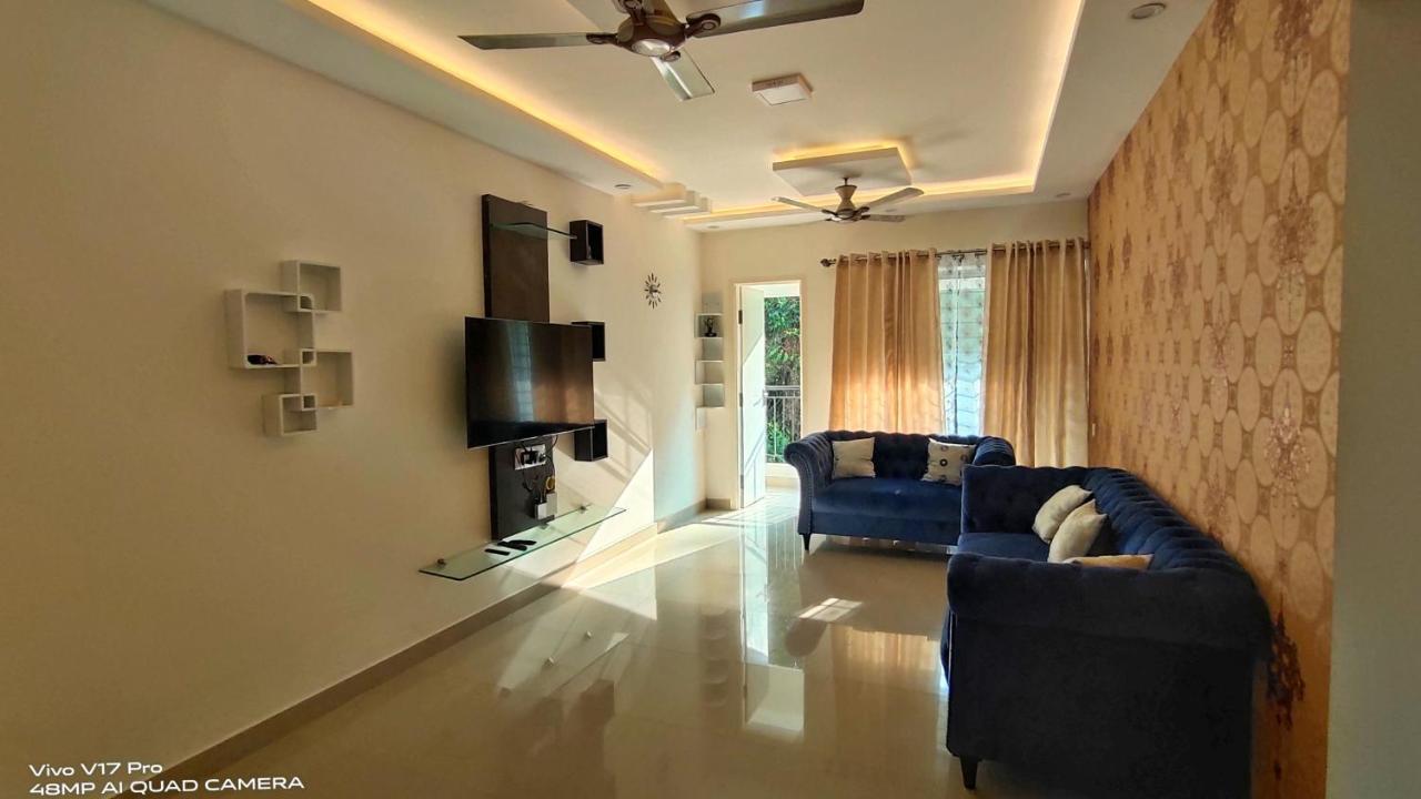 305 Home Stay Mangalore Bagian luar foto