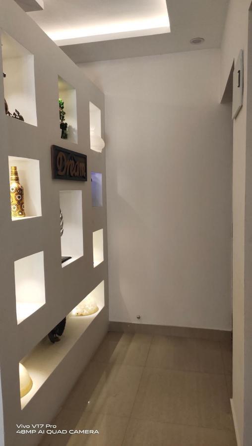 305 Home Stay Mangalore Bagian luar foto