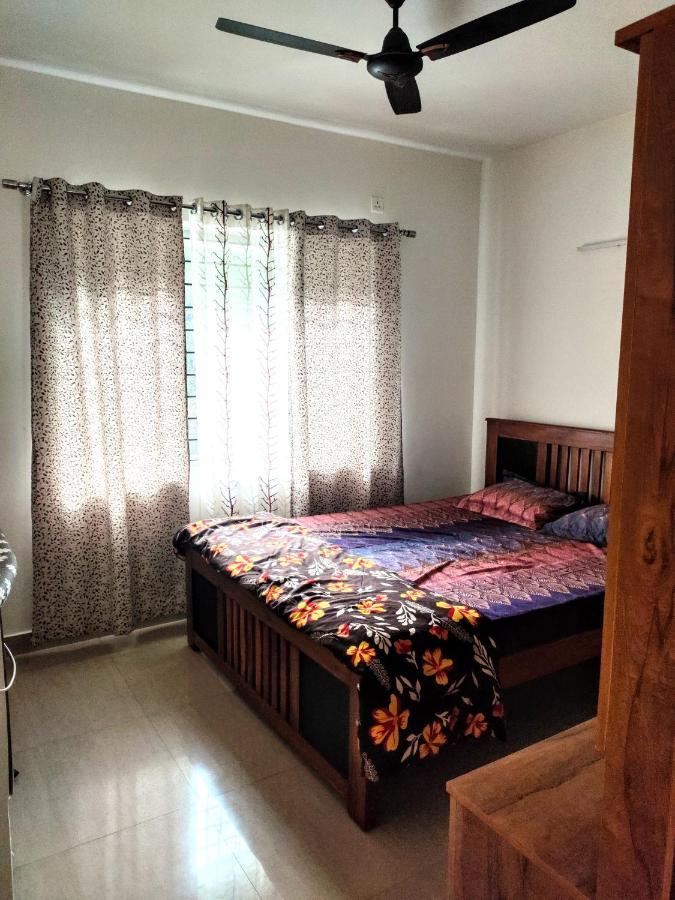 305 Home Stay Mangalore Bagian luar foto